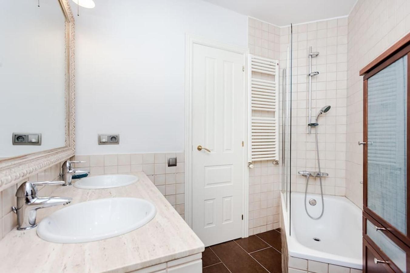 Apartamento 2 Bedroom By Sagrada Familia *