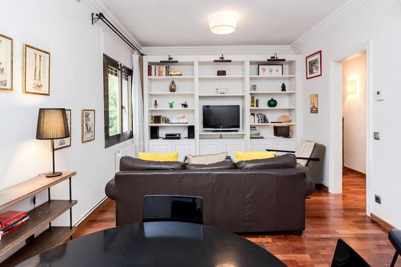 2 Bedroom By Sagrada Familia * Barcelona