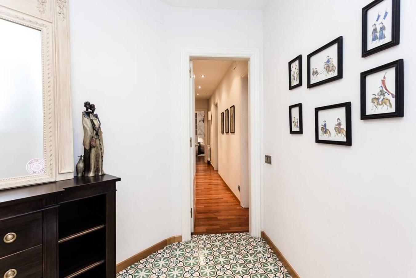 Apartamento 2 Bedroom By Sagrada Familia