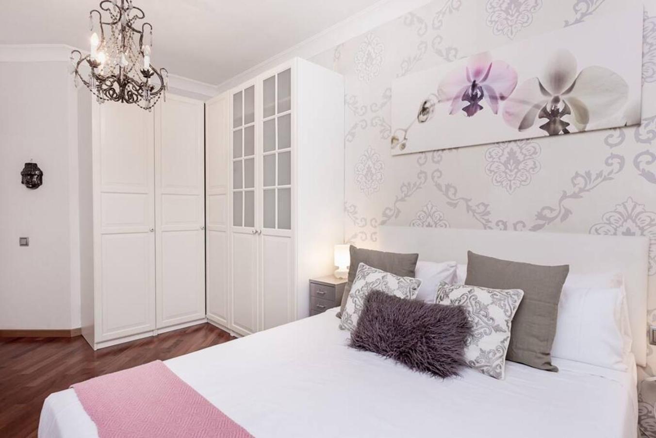 2 Bedroom By Sagrada Familia Barcelona